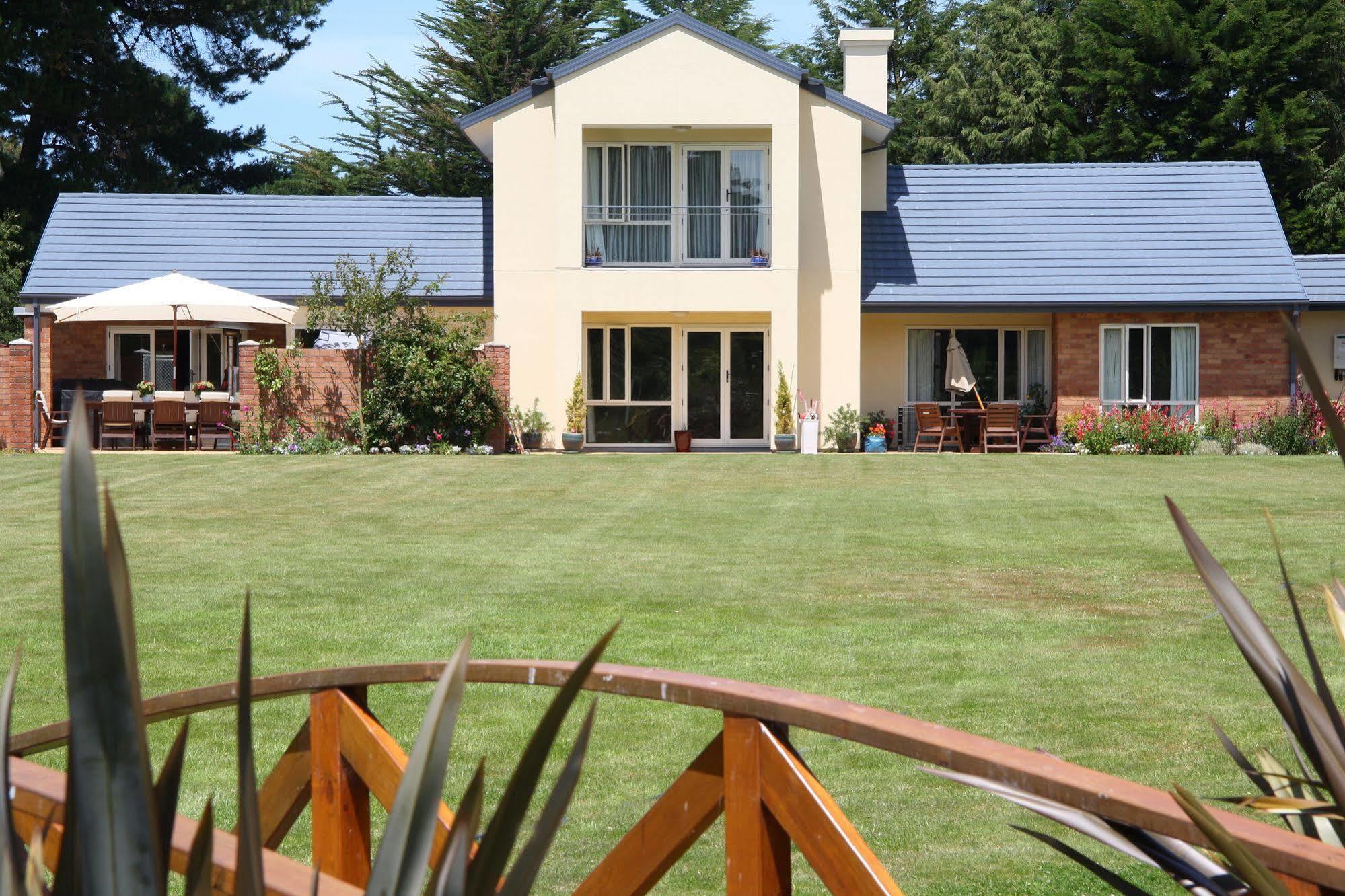The Meadows Villa Christchurch Dış mekan fotoğraf