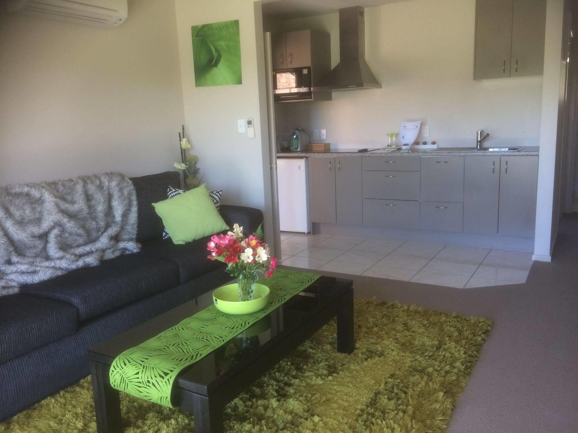 The Meadows Villa Christchurch Dış mekan fotoğraf